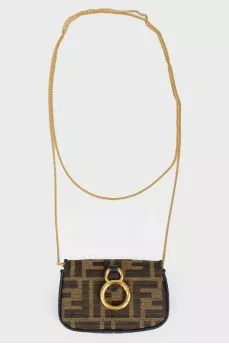 Micro bag in the logo on the chain