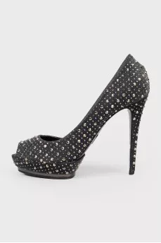 LeSilla pumps in black and gold