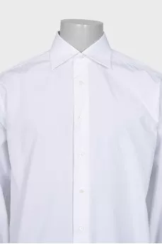 Men's straight white shirt