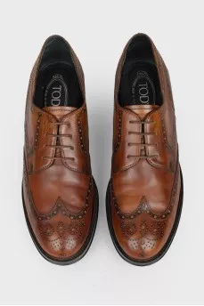 Lace-up men's brogues