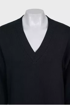 Dress with a branded logo on the back