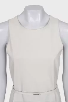 Fitted dress with zipper and hook closure