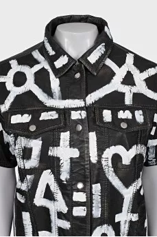 Leather shirt with short sleeves