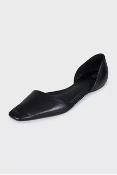 Open leather shoes