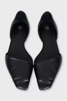 Open leather shoes