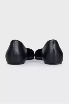 Open leather shoes