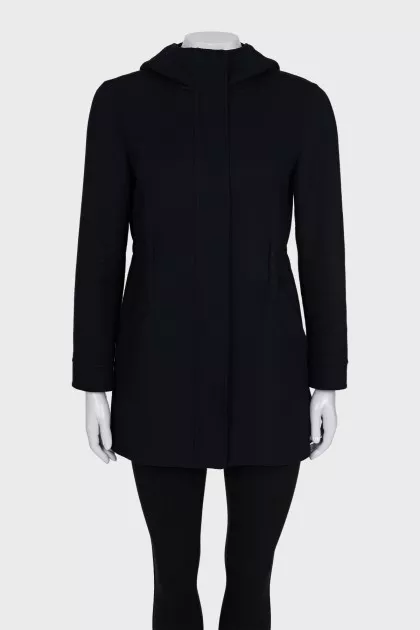 Fitted coat with elastic waist
