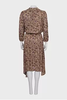 Fitted beige dress with print