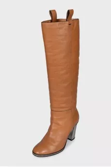 Leather boots with silver heels