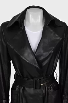 Leather coat with belt and patch pockets