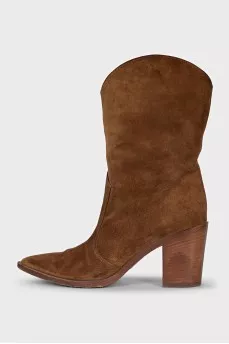 Suede pointed-toe Cossack boots
