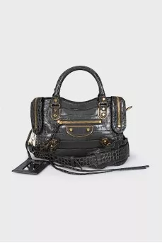 Neo Classic City Leather Crossbody