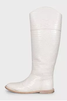 High boots made of embossed leather