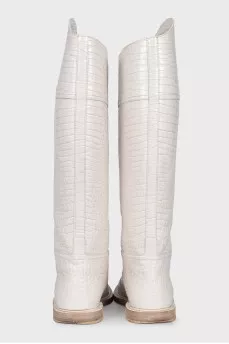 High boots made of embossed leather