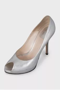 Silver leather open-toe shoes