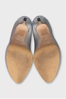 Silver leather open-toe shoes