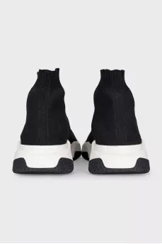 Speed sneakers with contrasting soles