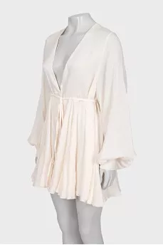 White dress with puff sleeves