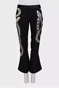 Cropped trousers decorated with sequins