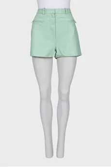 Leather shorts with pockets