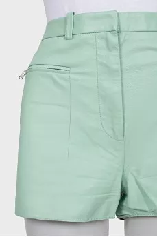 Leather shorts with pockets