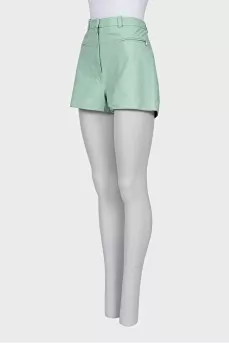 Leather shorts with pockets
