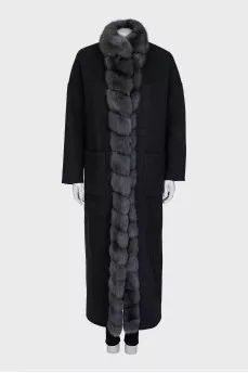 Reversible wool and cashmere coat with fur