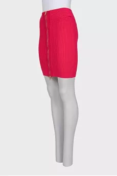 Fitted skirt with front zipper