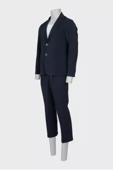 Men's suit with cropped trousers