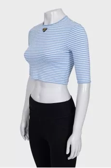 Cropped, fitted T-shirt