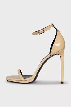 Patent leather sandals with heels