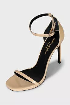 Patent leather sandals with heels