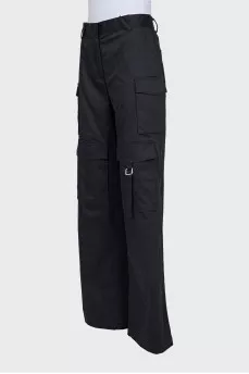 Wide black trousers with patch pockets