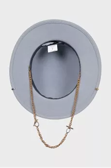 Felt hat with chain