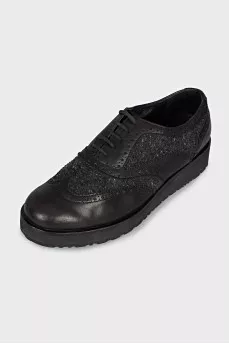 Brown leather brogues