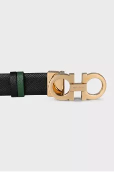 Reversible green belt with logo
