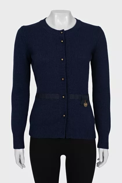 Wool cardigan with buttons