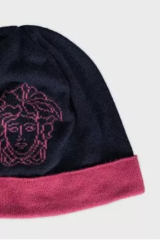 Cashmere hat with brand logo