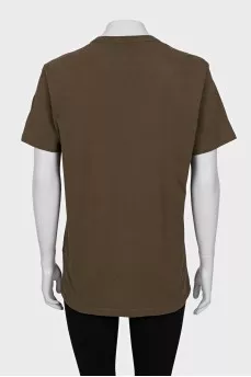 Green T-shirt with embroidery