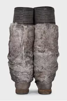 Gray fur and suede boots