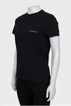 Straight T-shirt with branded embroidery