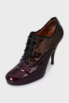 Patent leather lace-up ankle boots