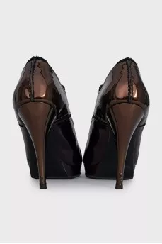 Patent leather lace-up ankle boots