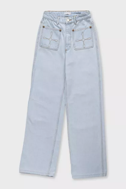 Wide-leg jeans with patch pockets