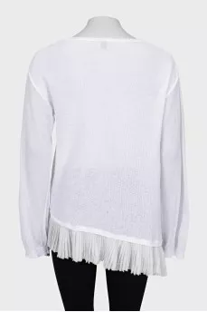 Loose-fitting blouse with frills