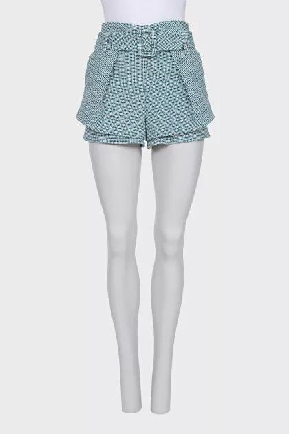 Mini shorts with belt