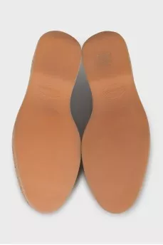 Beige perforated shoes