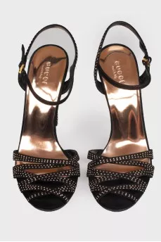 Sucking sandals with metal sequins