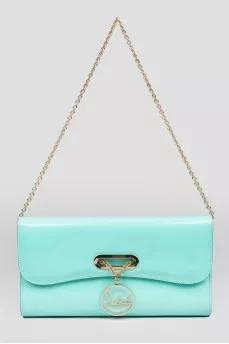 Bag on a chain with a red lining