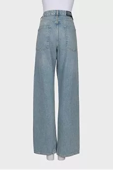 Baggy fit jeans with tag